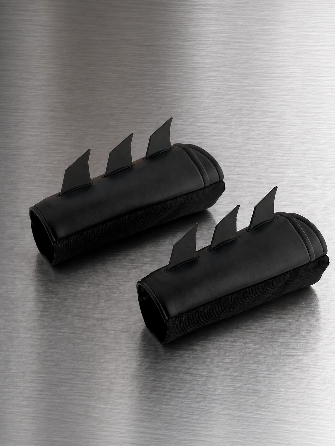 Vigilante Gauntlets with removable blades
